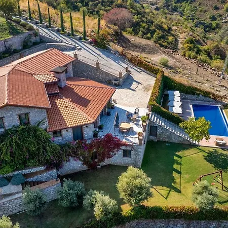 Apart-hotel Massi
